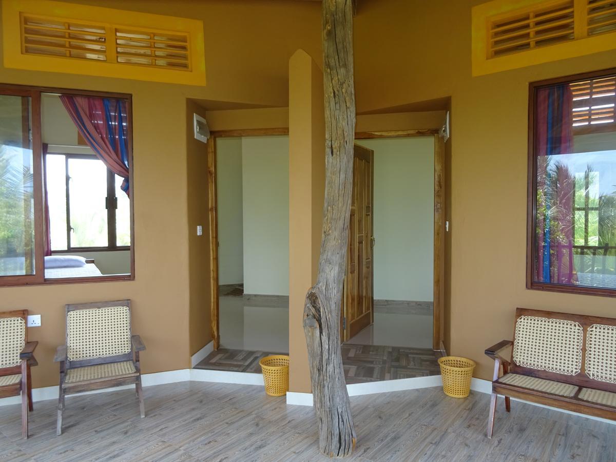 Light House Beach Hut Komari Zewnętrze zdjęcie
